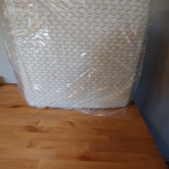 Brentwood Home - Picture 8 of 9